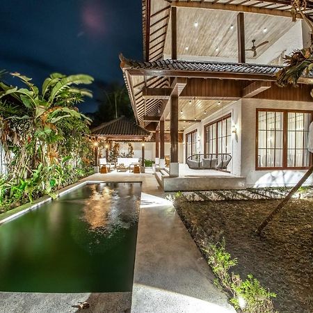 Putri Salju Villa By Evdekimi Ubud 外观 照片